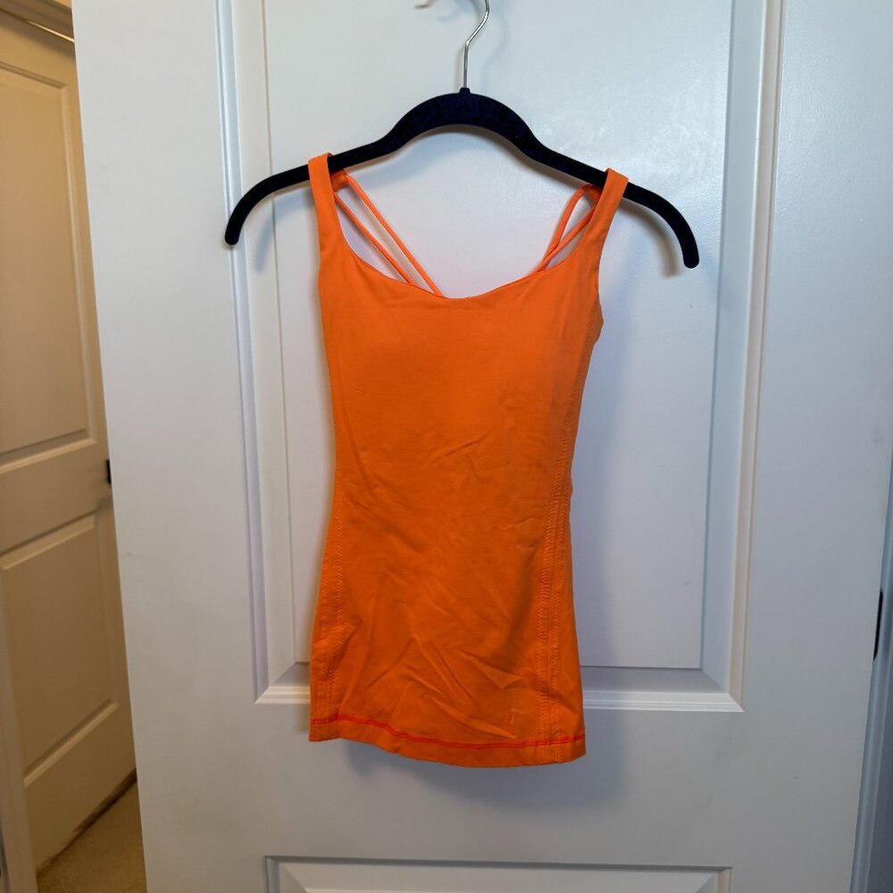 Lululemon Orange Tank w/ Built in Bra Fits like a Size 4